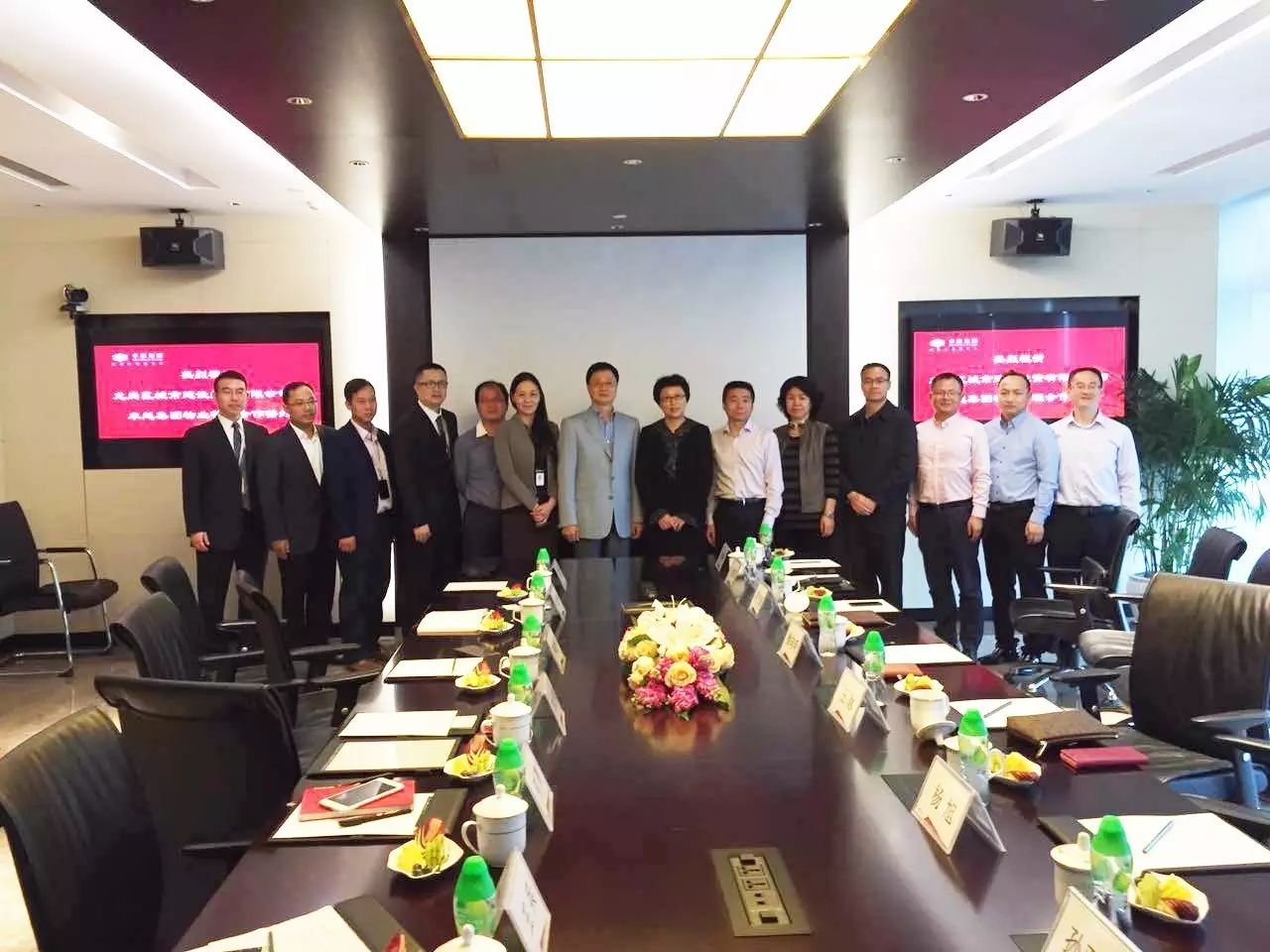 卓越物业签约龙岗200米超高层创投大厦-7