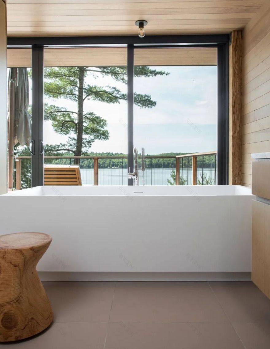 Tranquil Lakeside Retreat 度假酒店丨加拿大丨Ashley Botten Design-25