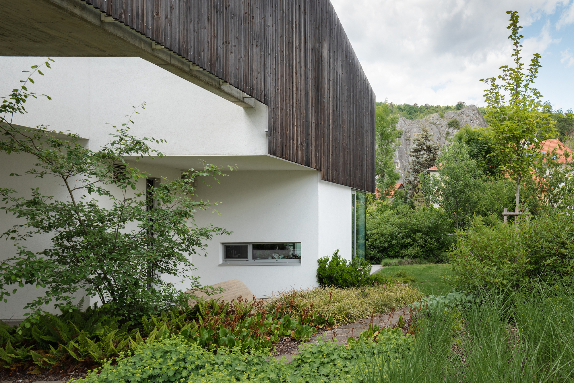 赫卢博采皮家庭住宅丨捷克丨RO_AR Szymon Rozwalka architects-40