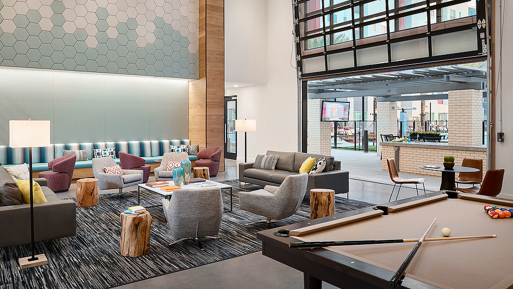 重塑校园生活的现代俱乐部设计-4