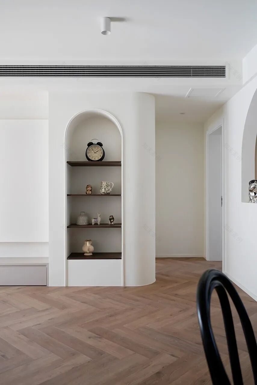 昆明13万打造125㎡现代轻法式三居,黑白配色的极致优雅,每一寸都美到骨子里!-13