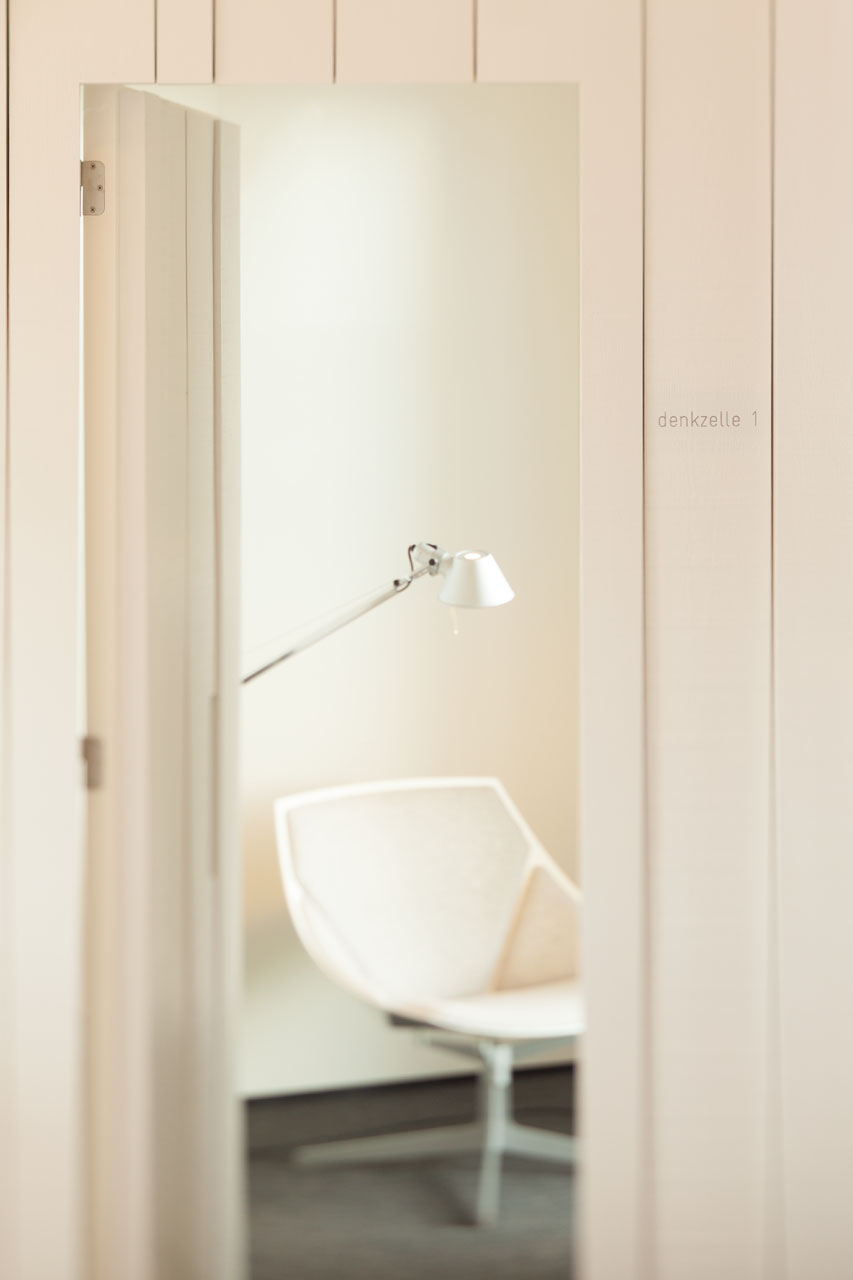 Altensteig新办公室设计丨buerohauser建筑事务所-21