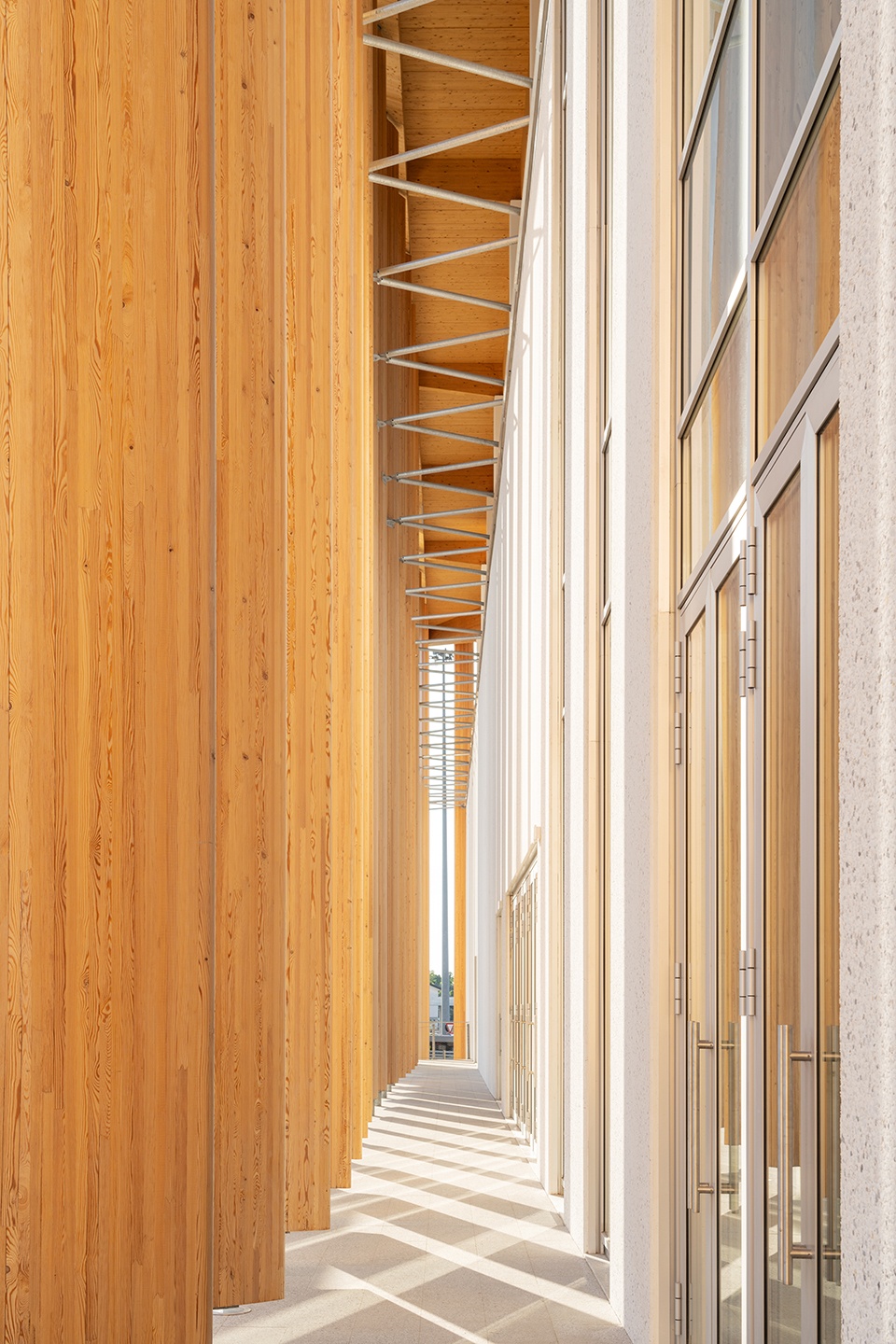 帕多瓦会展中心 | 隈研吾诠释意大利柱廊之美-9