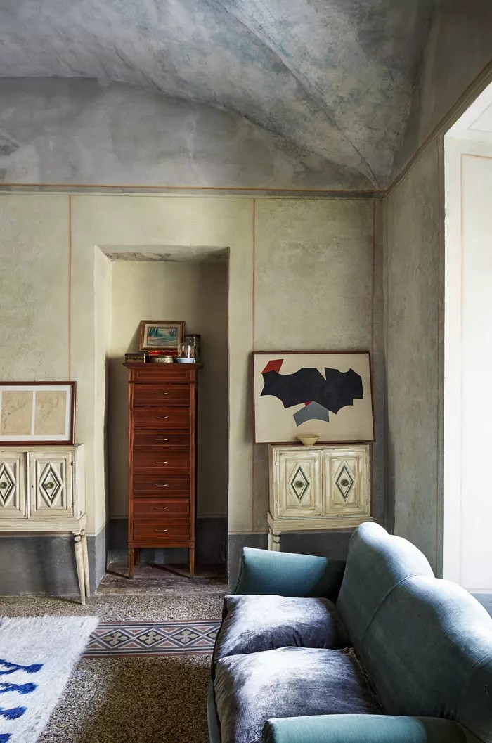 Prada 御用设计师的千年底蕴之家-19