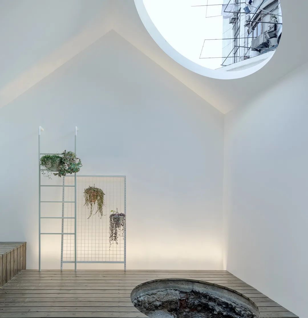 乡野绿意中的艺术之家-29