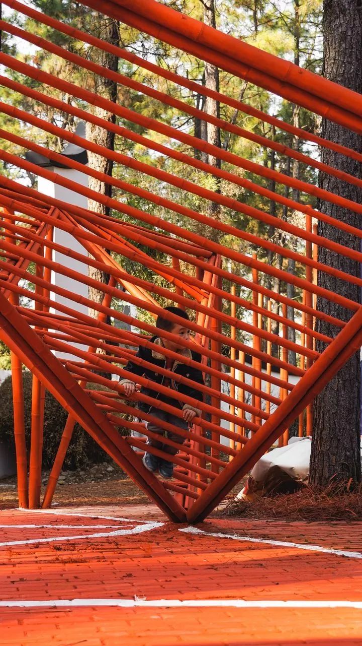 沈阳建筑大学“生长中的熊猫舞台” | 竹构与场地的共生设计-60