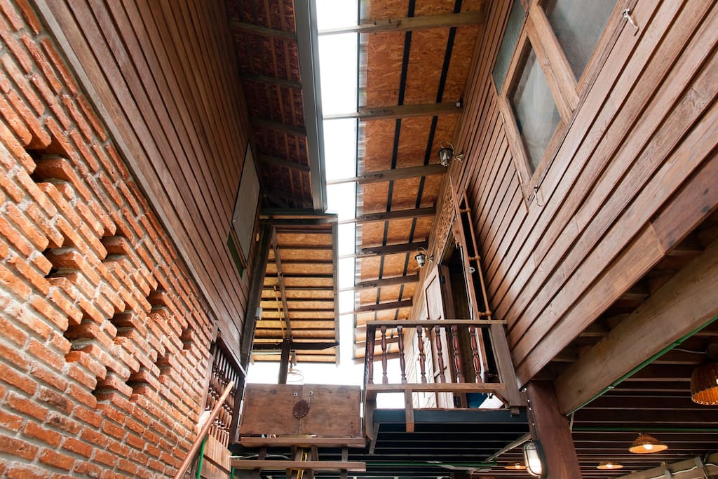 泰国传统高脚木屋翻新及装饰项目-29