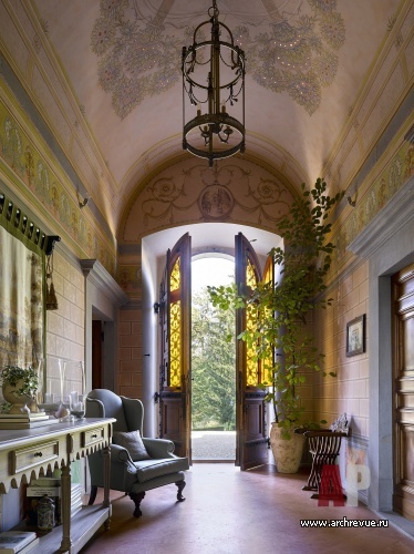 意大利托斯卡纳带壁画历史别墅修复丨娜塔莉亚·潘秋希娜-18