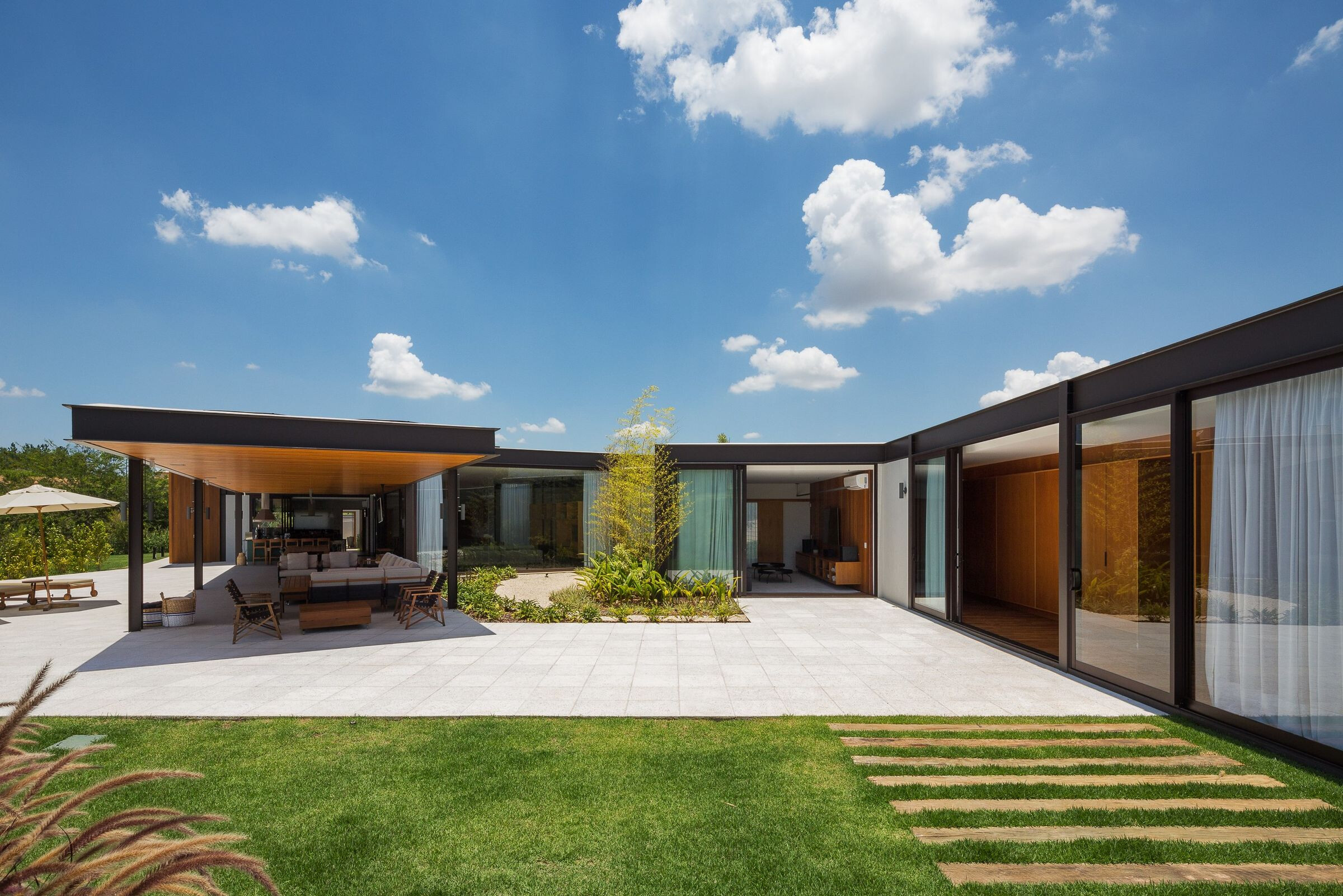 巴西 Pindaibeiras Residence 绿色环保设计-20