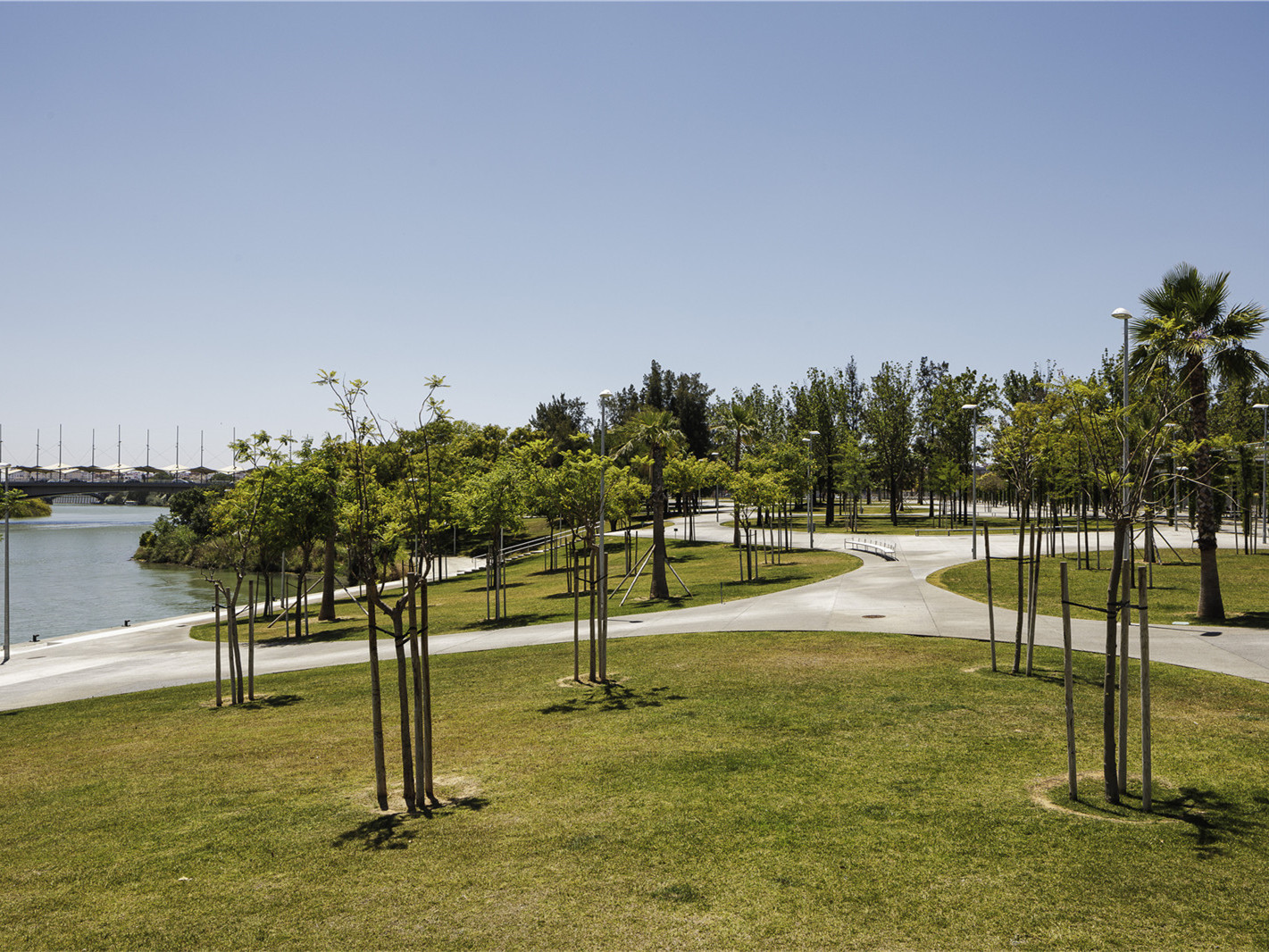 西班牙麦哲伦城市滨水公园丨Vázquez Consuegra-3