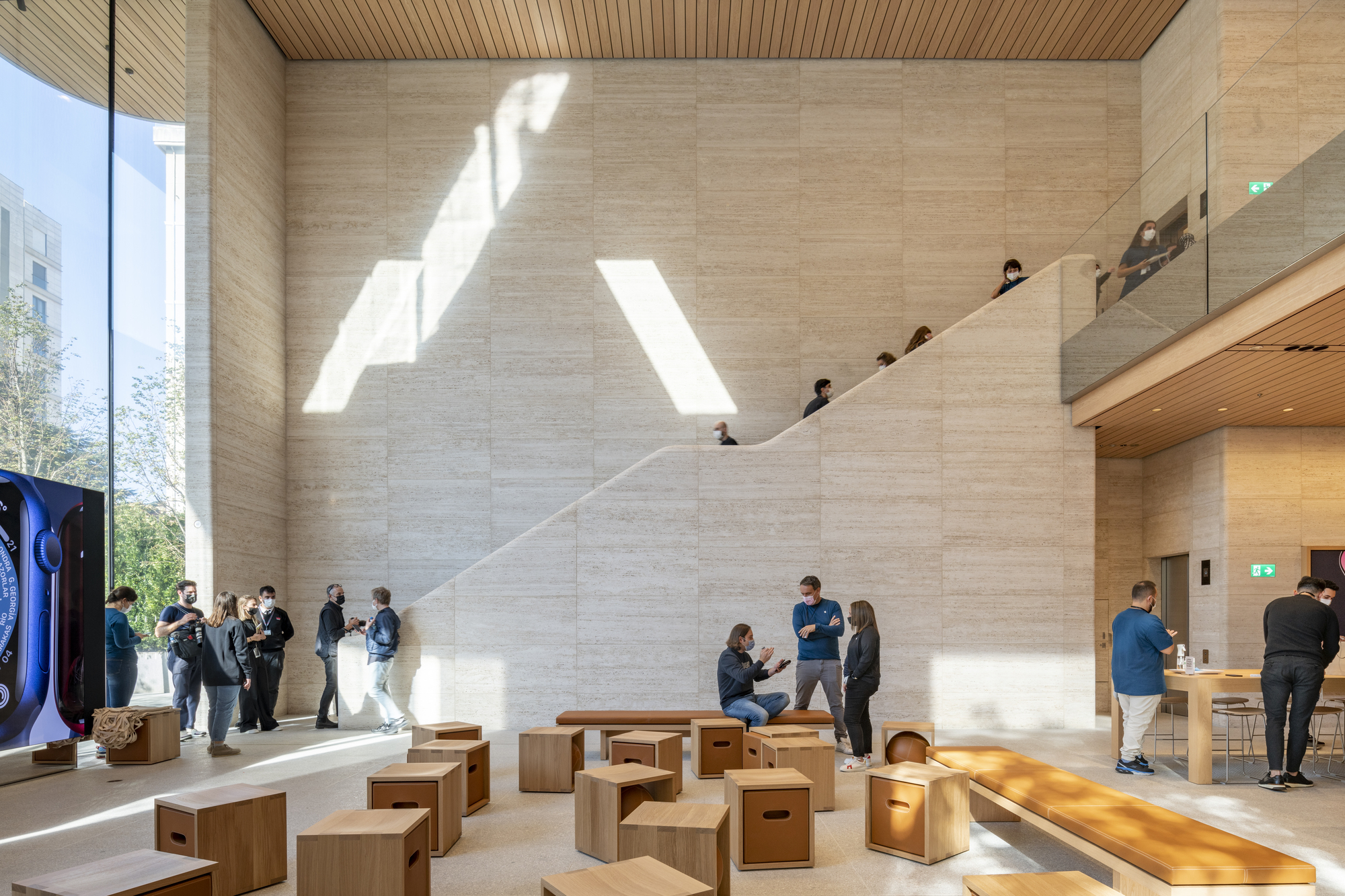 苹果巴格达大街丨土耳其伊斯坦布尔丨Foster + Partners-10