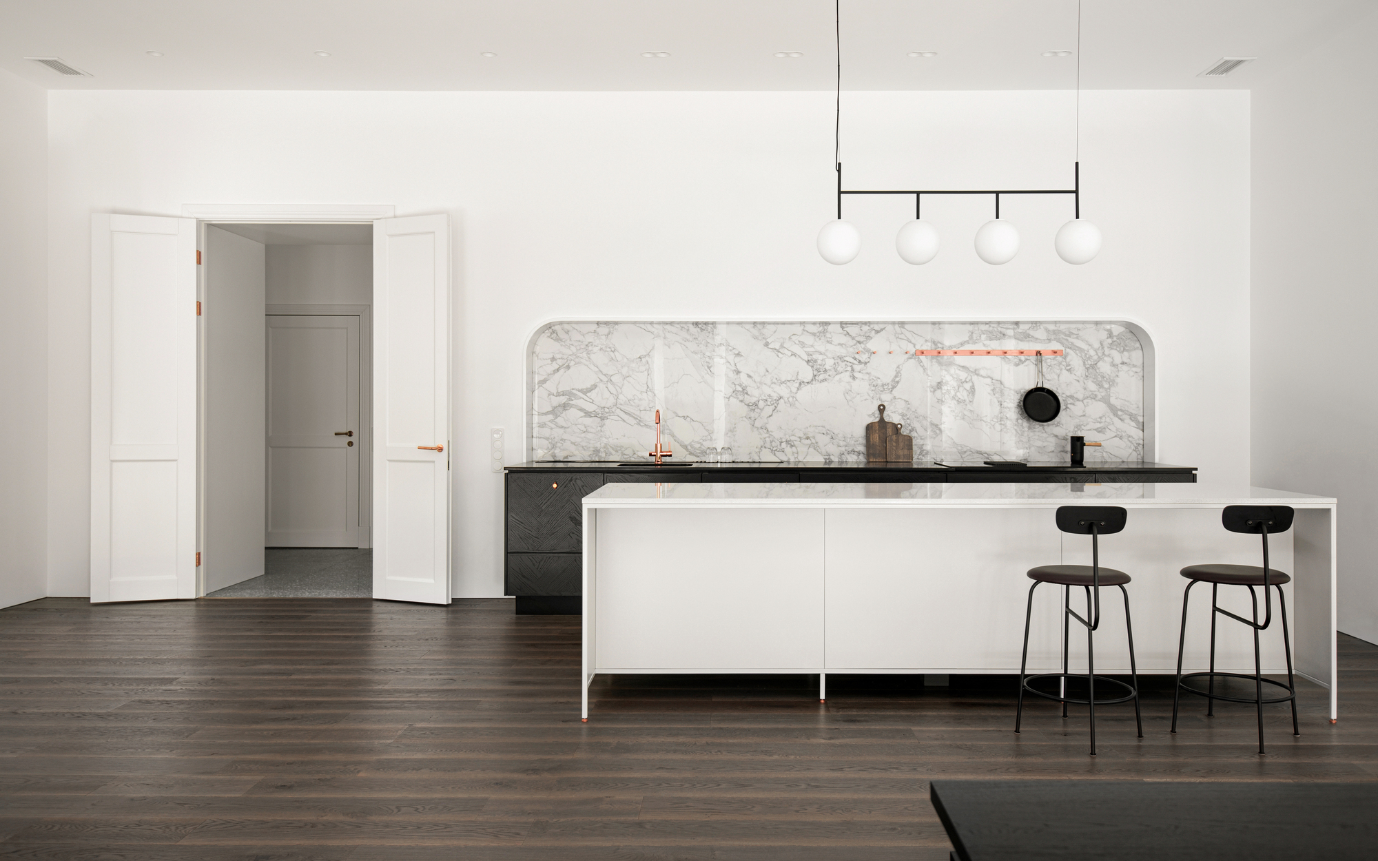 INT2architecture 公寓室内设计丨俄罗斯圣彼得堡-11