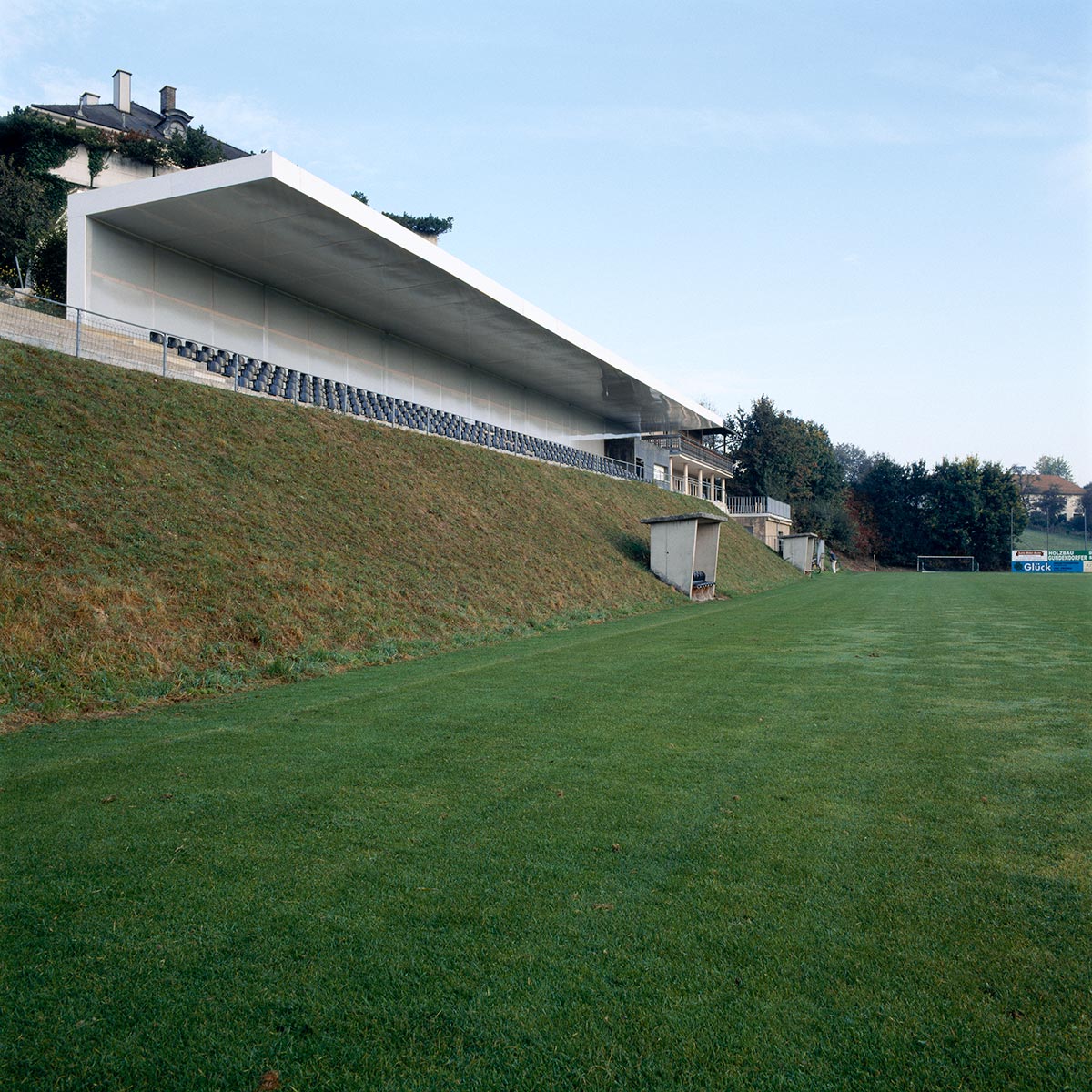 沃尔芬足球场丨Hertl Architekten-9