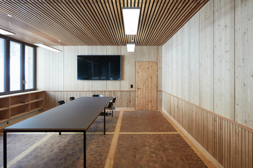 木材生产设施丨瑞士格拉鲁斯丨AMJGS Architektur,Marti AG Matt-29