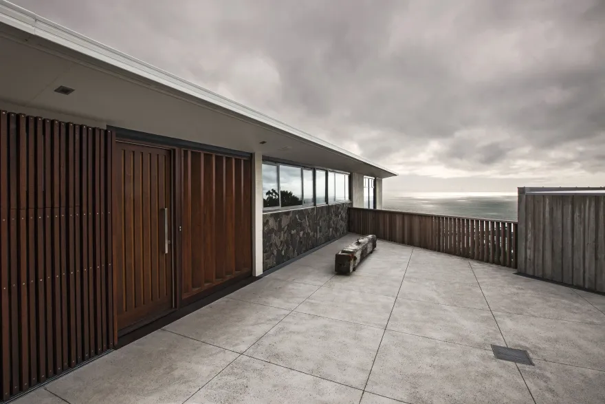 新西兰 Sumner 海边现代别墅,诠释经典与当代完美结合-15