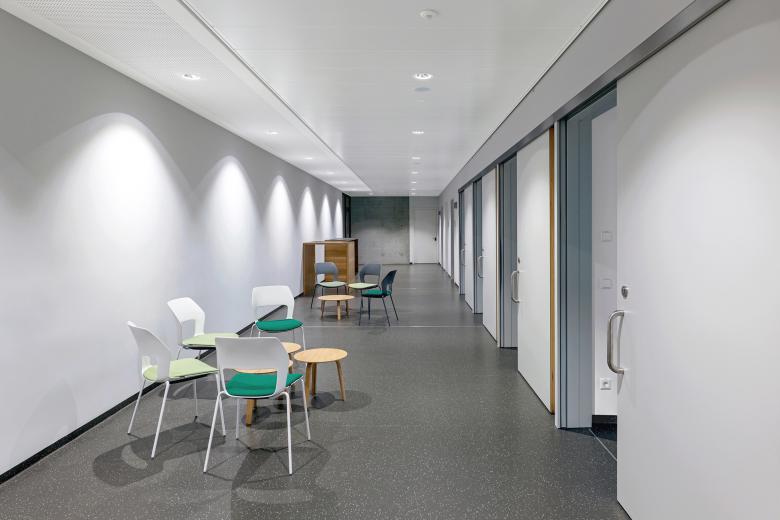 乌尔姆工业大学医学教学楼丨德国丨TiemannPetri Koch Stuttgart-6