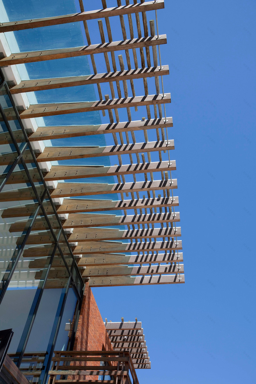 乌拉圭度假屋 | 砖石矩阵中的光影游戏-34