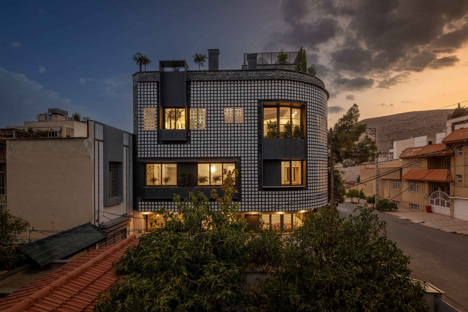 伊朗顺风住宅公寓丨阿沙里建筑师事务所-18