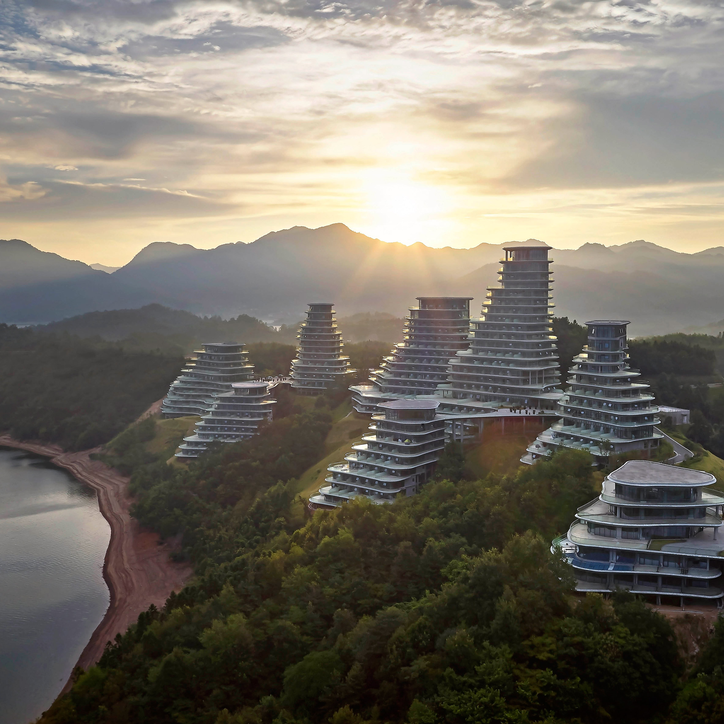 Hufton + Crow photographs MAD's Huangshan Mountain Village at dawn-0