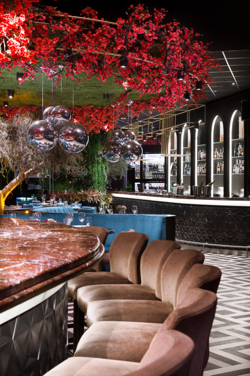 梦幻森林中的摇滚盛宴·Studio Idea 打造极致感官体验的 Mr· Pizza Original-9