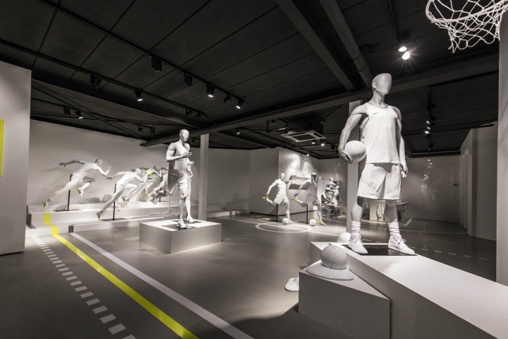 荷兰 Hans Boodt Mannequins 运动模特展厅-15