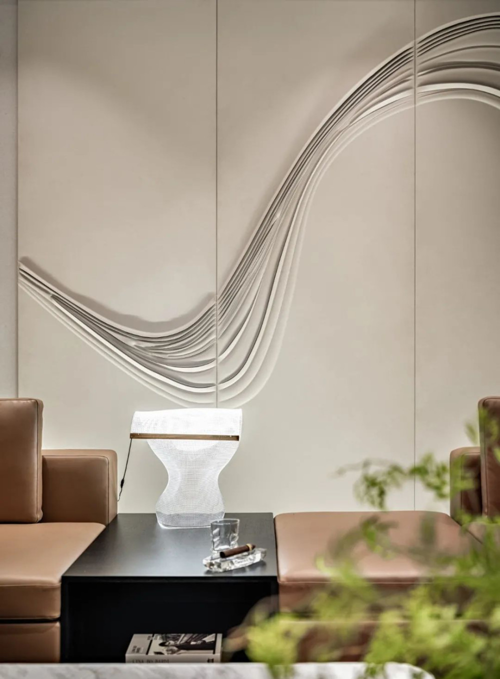 自然之美,都市心灵的栖息地——精致轻奢别墅设计-16