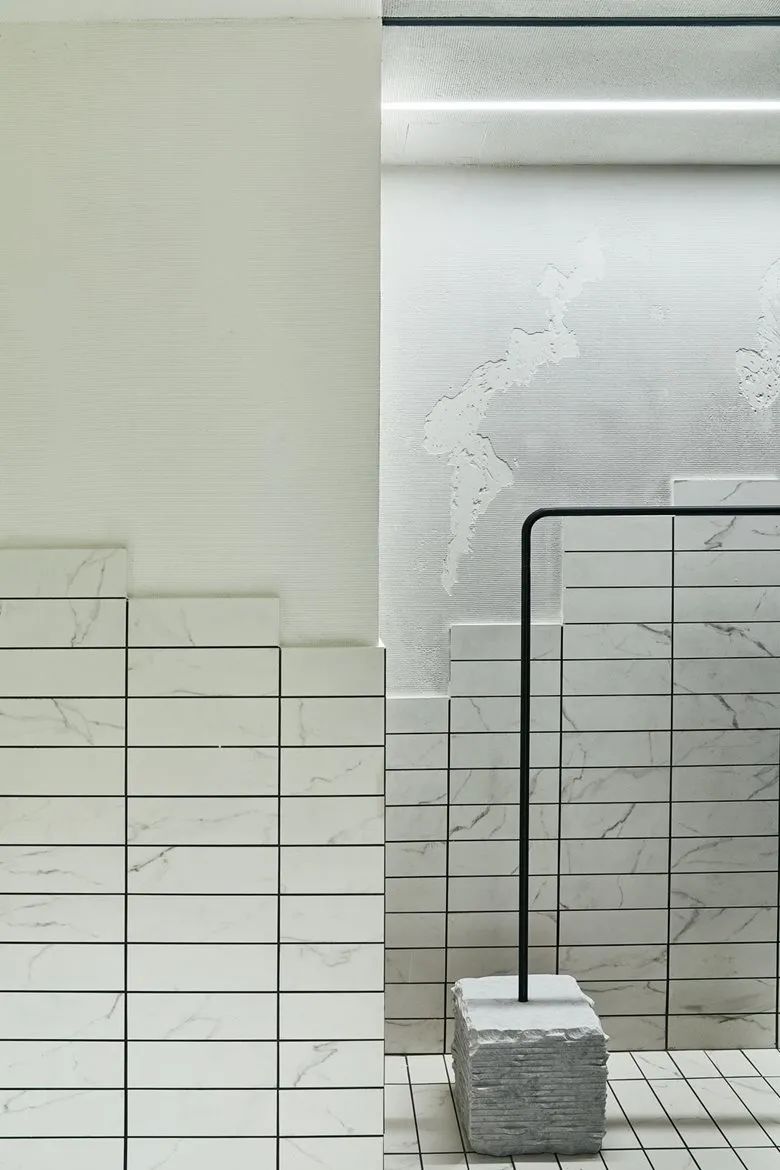 Un Diavolo per Capello 美发空间设计-12