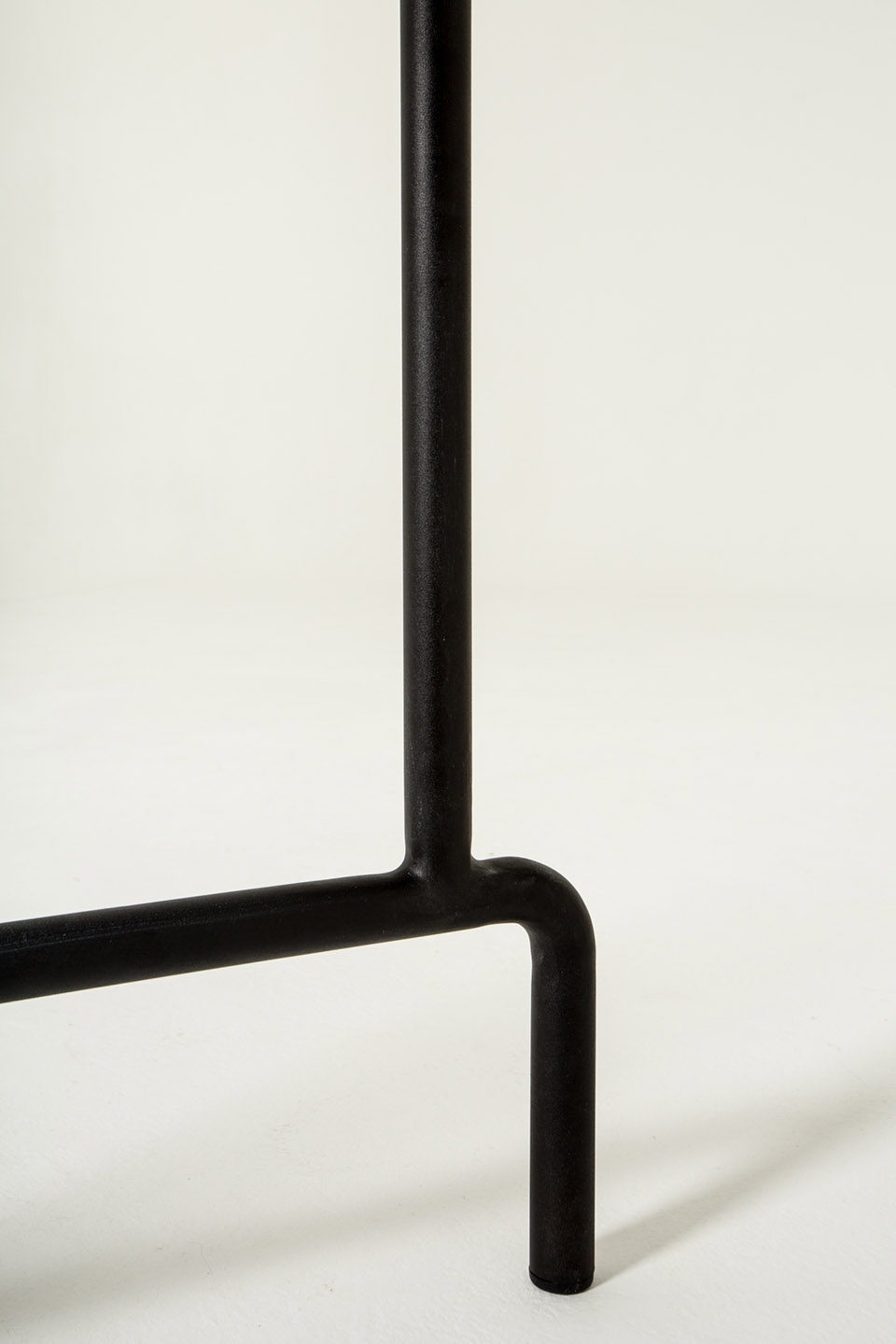 不对称粉末涂层钢构家具的奇幻空间-23