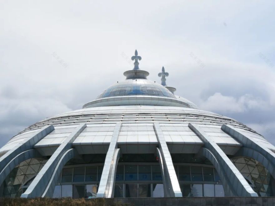 【城市名片】穹庐擎云,蒙韵碧空!中建八局匠心建造草原上的文体明珠-63