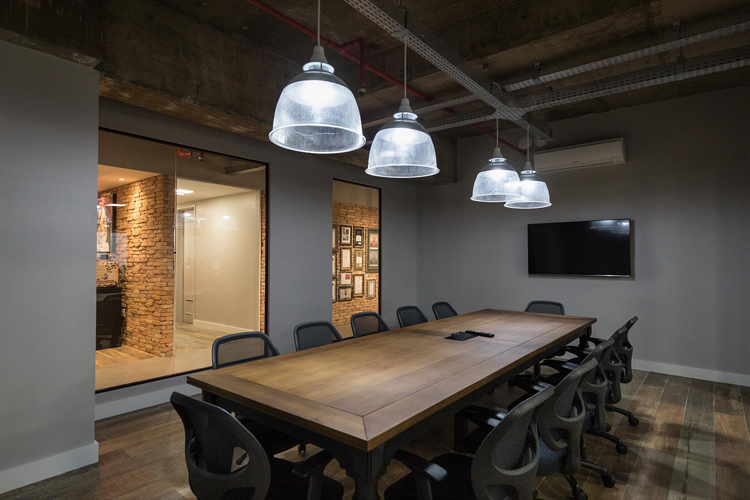 巴西 E21 多媒体通信公司办公室-11