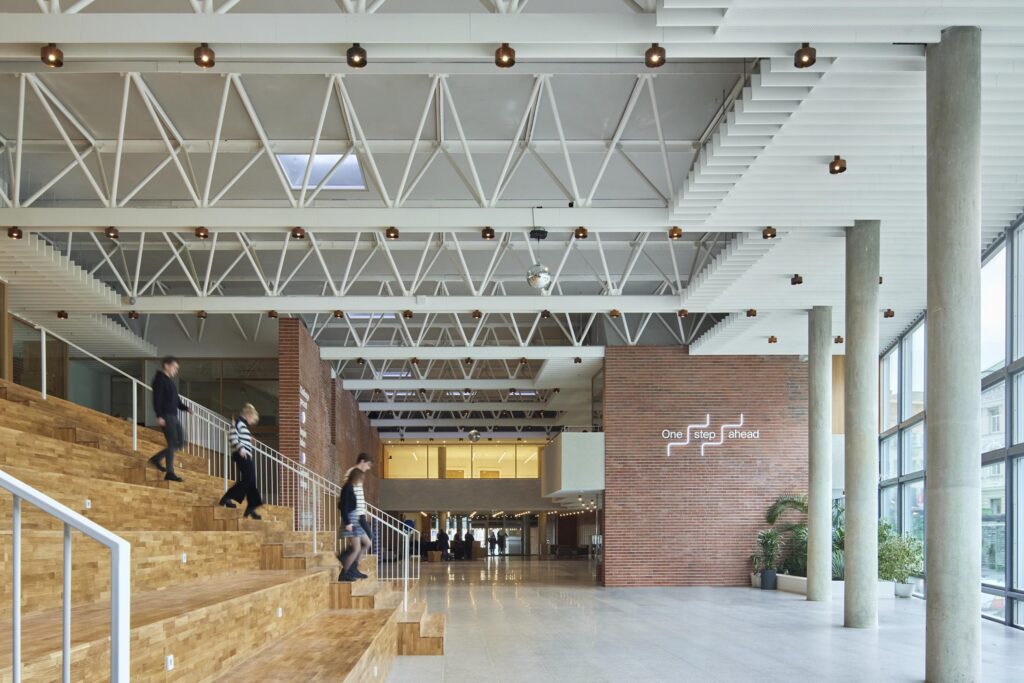 ISM管理与经济大学入驻维尔纽斯中央邮局改造项目丨立陶宛维尔纽斯丨Aurimas Sasnauskas等建筑师团队-18