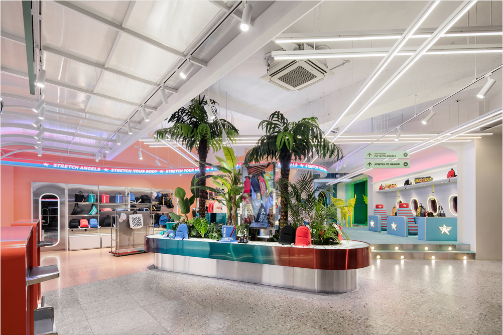 首尔 Stretch Angels 旗舰店，空中旅行主题的零售空间设计-7