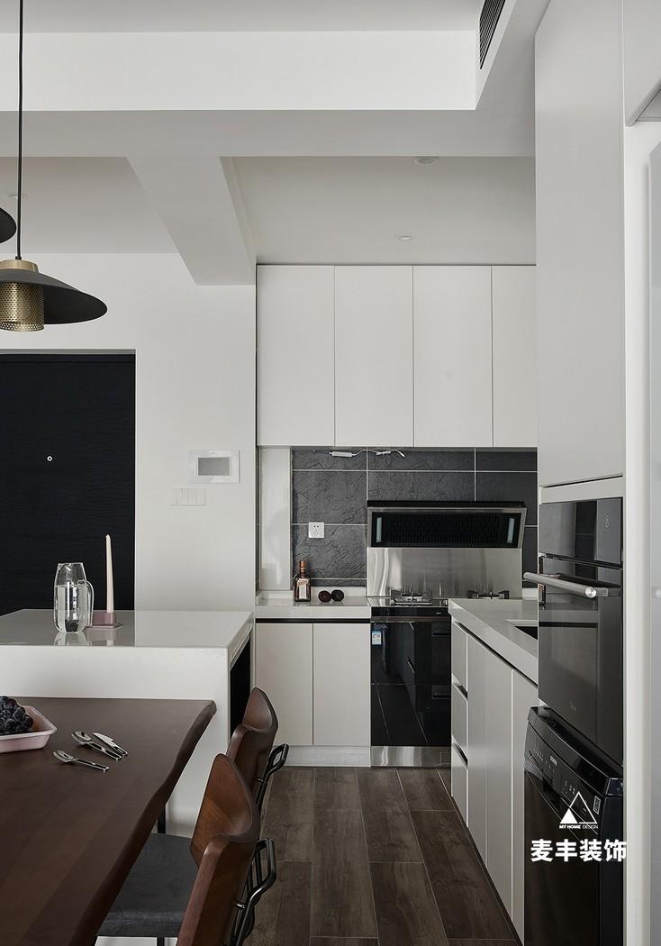 现代极简 90㎡家居,自然与工业的完美碰撞-15