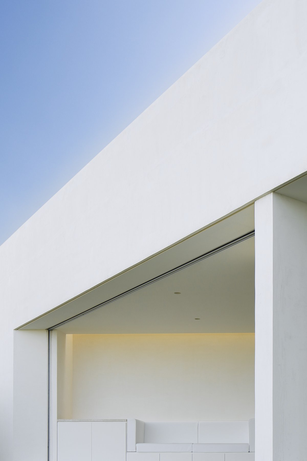 冲绳 Okinawa House | 悬崖之上的垂直扩张-7