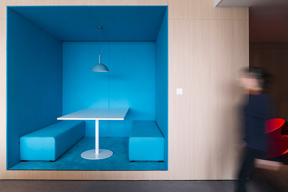 中原地产办公空间设计——各种各样的情绪盒子-8