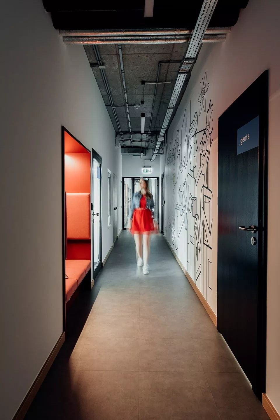 波兰 Intive 公司办公室 | 酒店式友好环境,激发员工热情-56