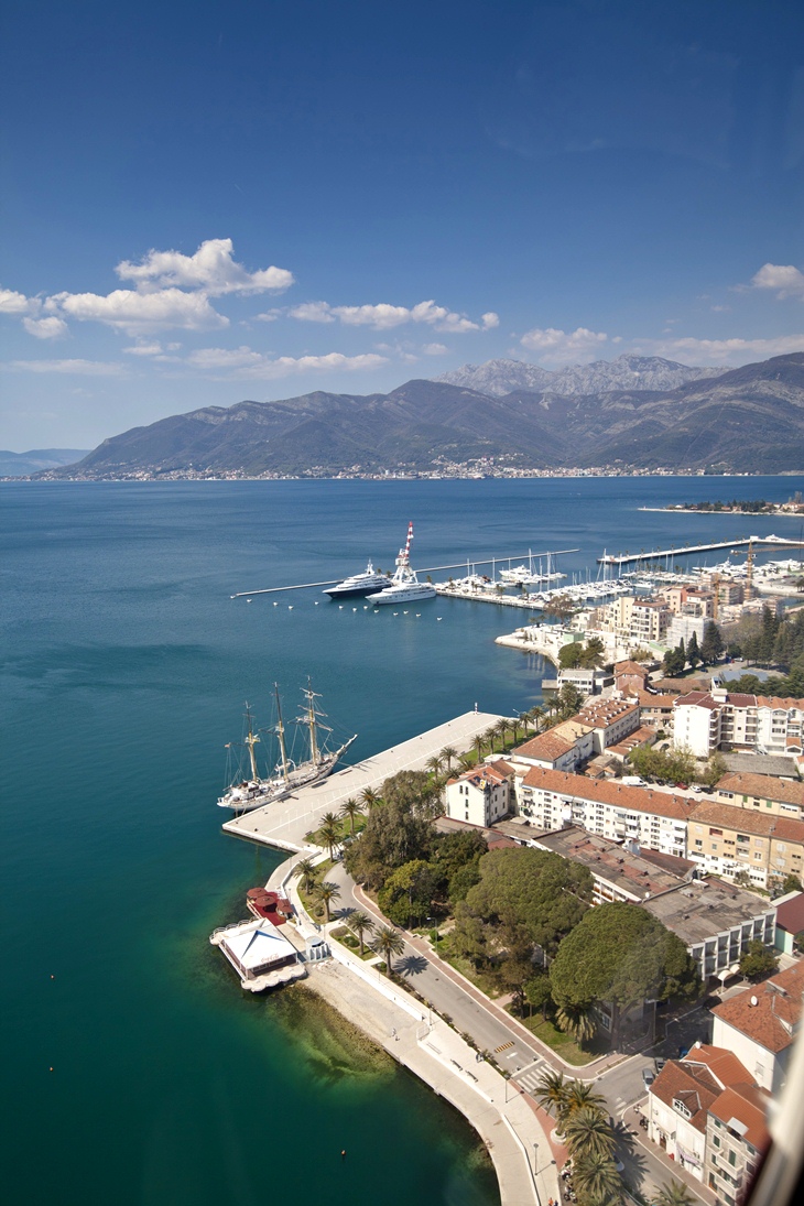 Montenegro Lido Mar na Baía de Kotor - Tempo da Delicadeza-3