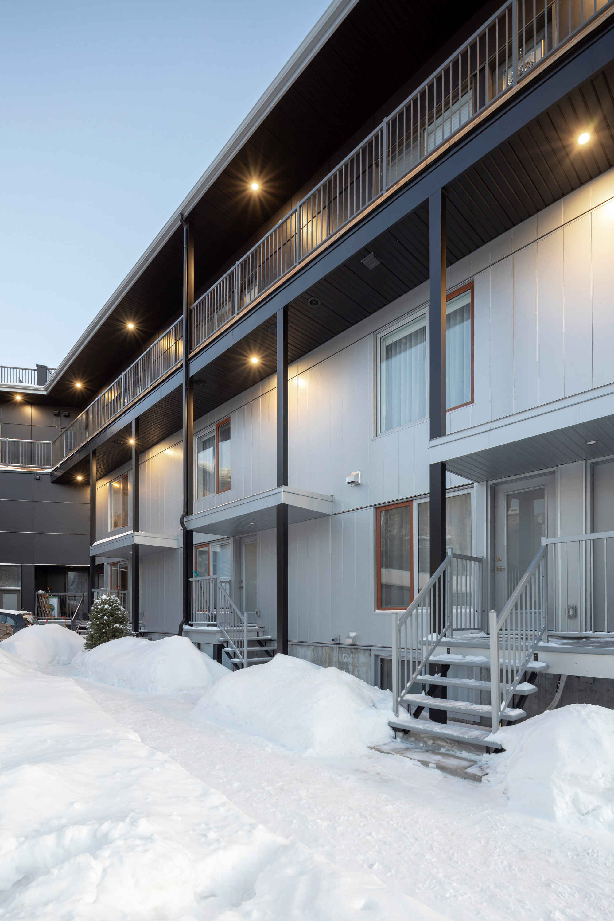 奥齐亚斯公寓丨加拿大魁北克丨Quinzhee Architecture-28