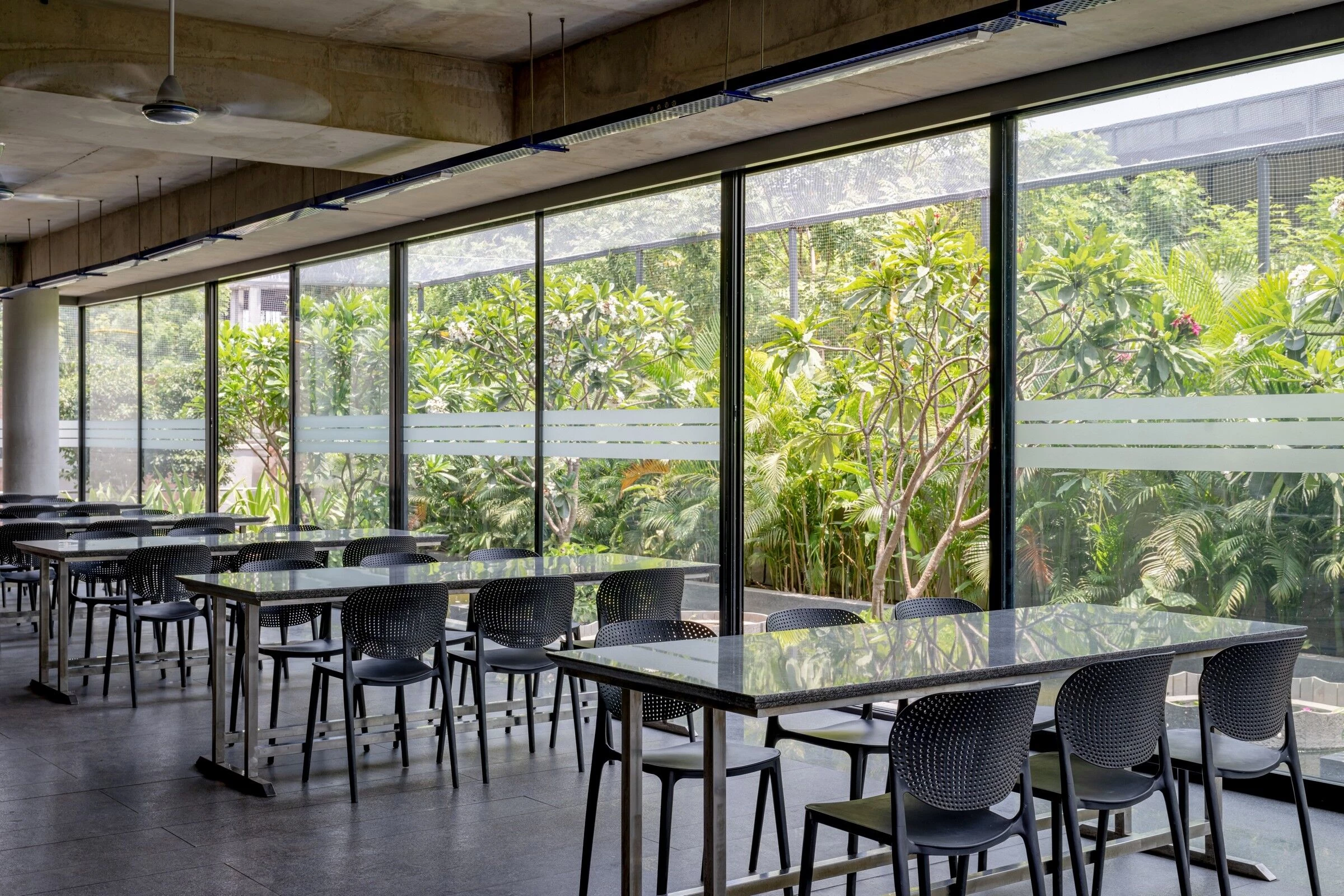 格林莱布钻石工厂大楼丨印度丨Design Work Group DWG-16