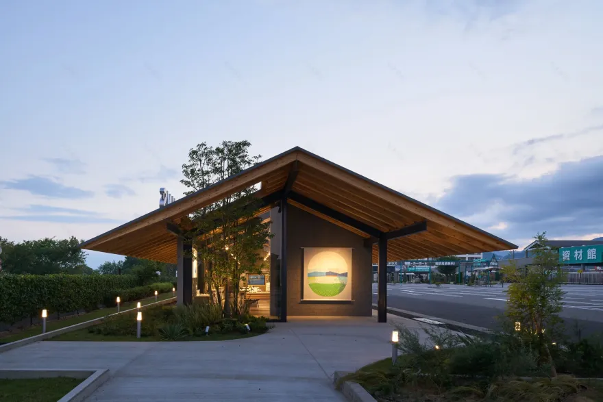 JINS Hikone 眼镜店丨日本滋贺丨Tadashi Hirai 设计工作室-35