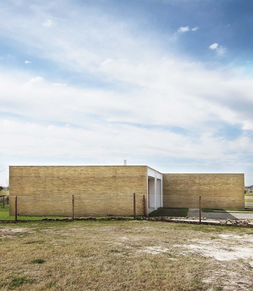 阿根廷布宜诺斯艾利斯省北部周末家庭住宅设计-26