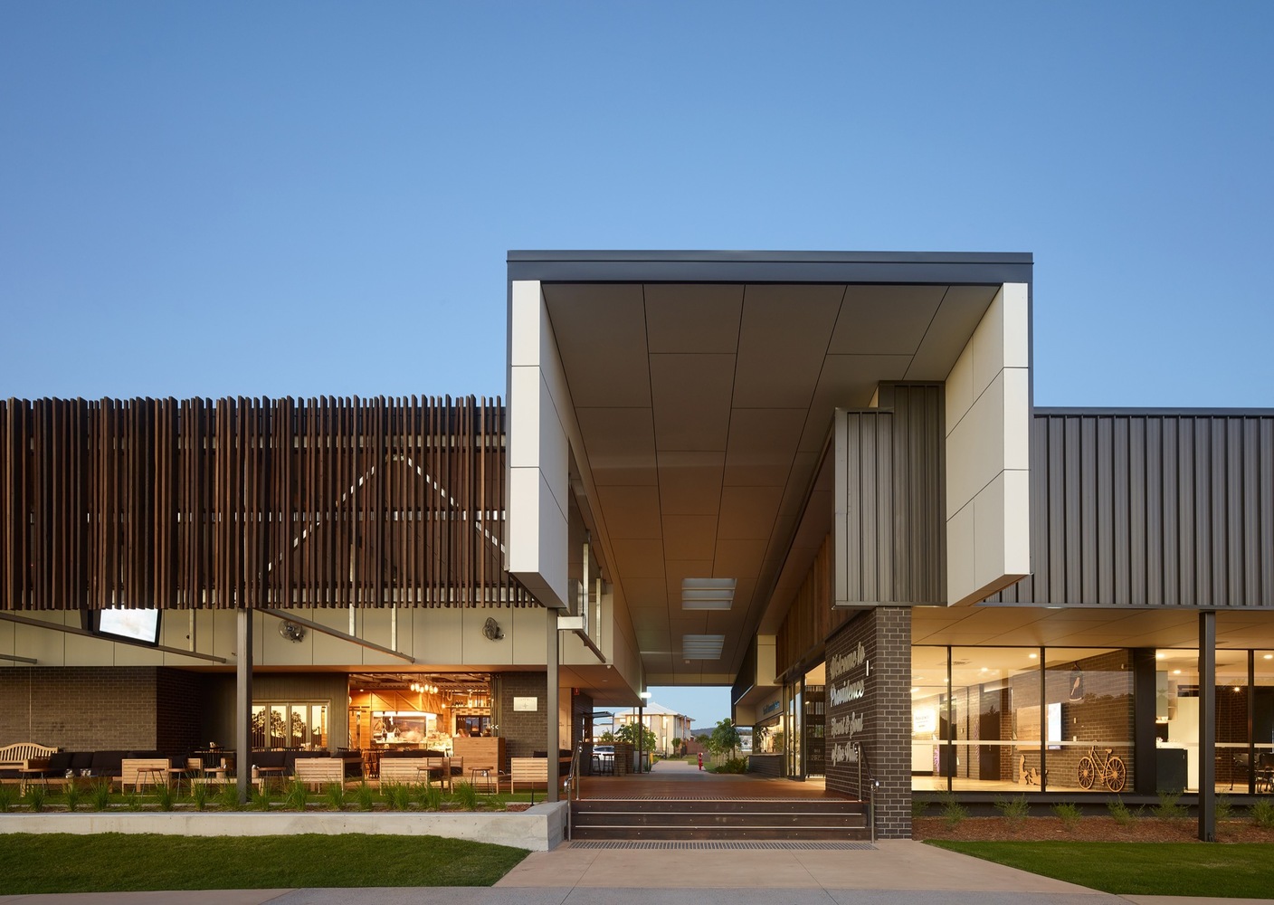 普罗维登斯邻里中心-23