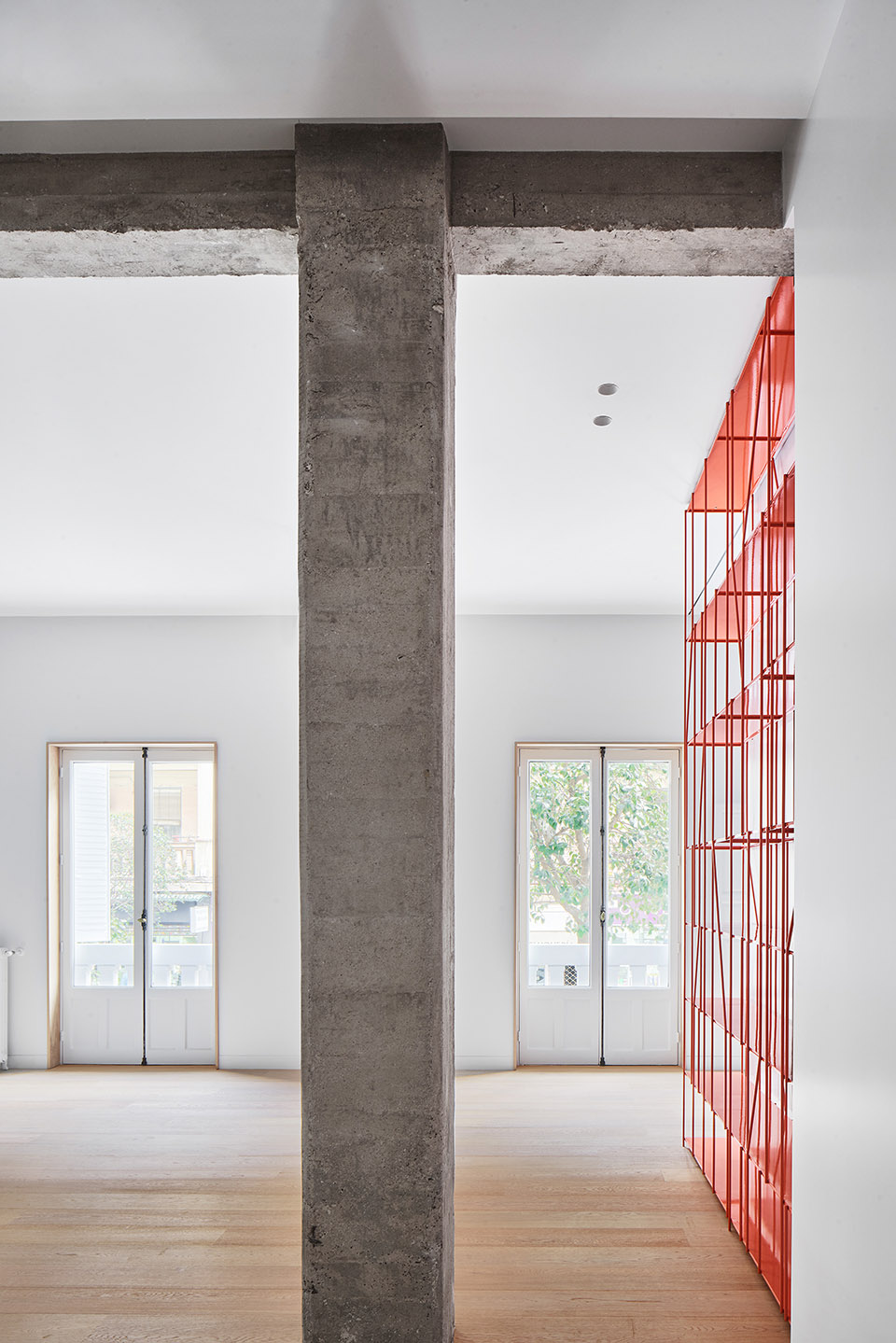 P82住宅和Genuine架子，马德里 / Lucas y Hernández – Gil Arquitectos-20