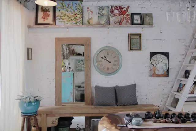 插画师自己当工头翻新60㎡老旧平房，终于拥有阳光灿烂的大花房！-55