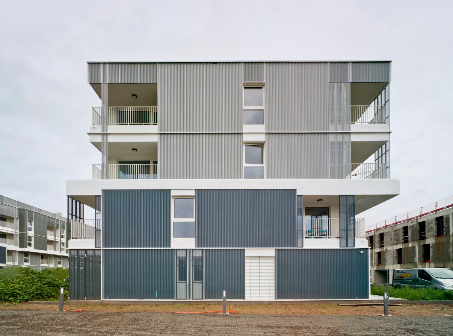 Luxembourg 住宅大楼，融入城市的多彩建筑-6