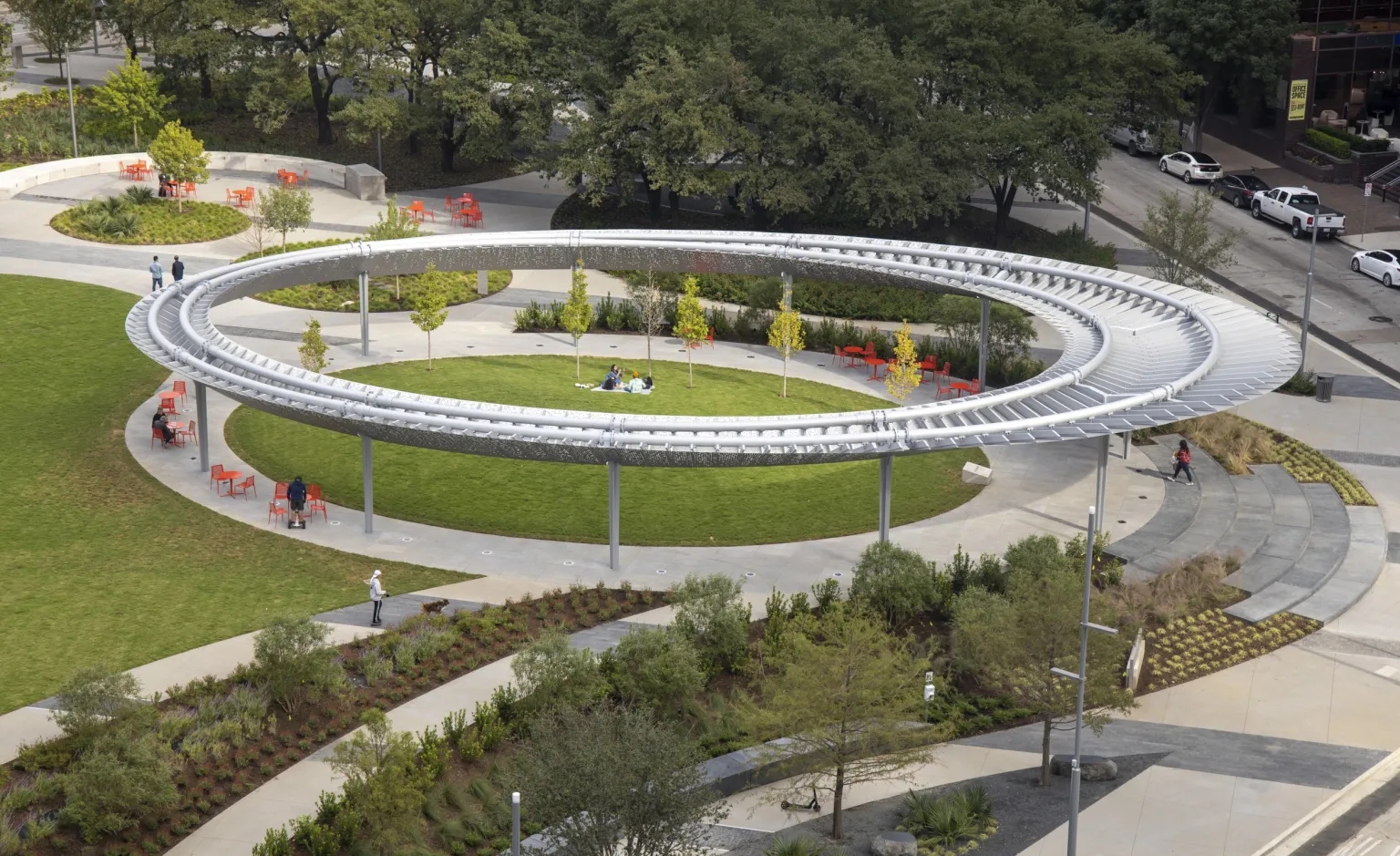 达拉斯太平洋广场丨美国达拉斯丨HKS 建筑事务所,SWA 达拉斯工作室-32