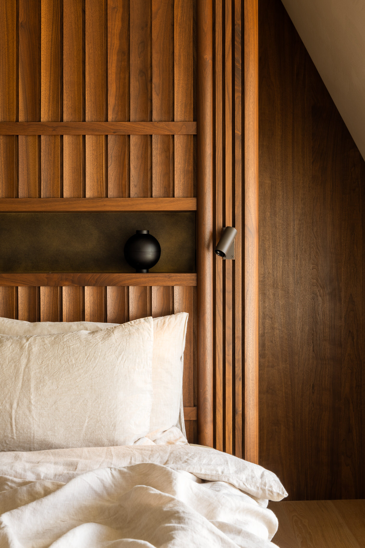 1900 年代阿姆斯特丹童话风住宅丨荷兰阿姆斯特丹丨Barde vanVoltt 室内设计工作室-23