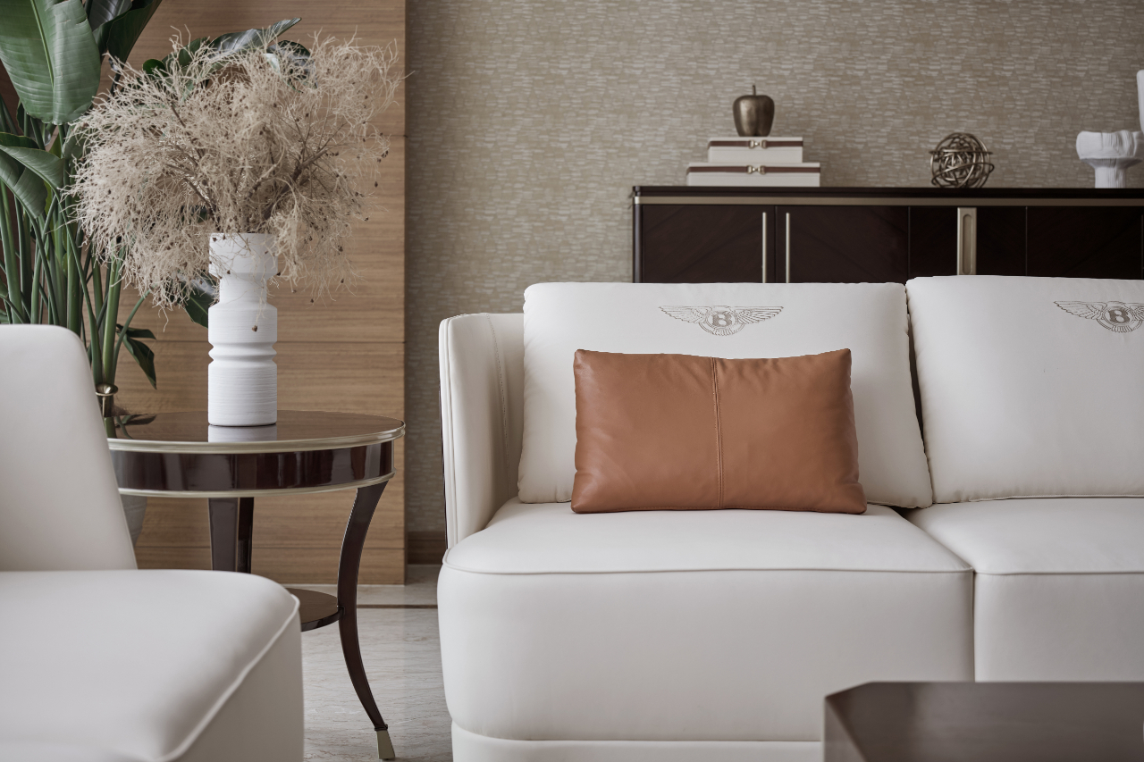 杭州和洛空间设计 | 700㎡港式别墅,精致木质栖所诠释怀旧情怀-4