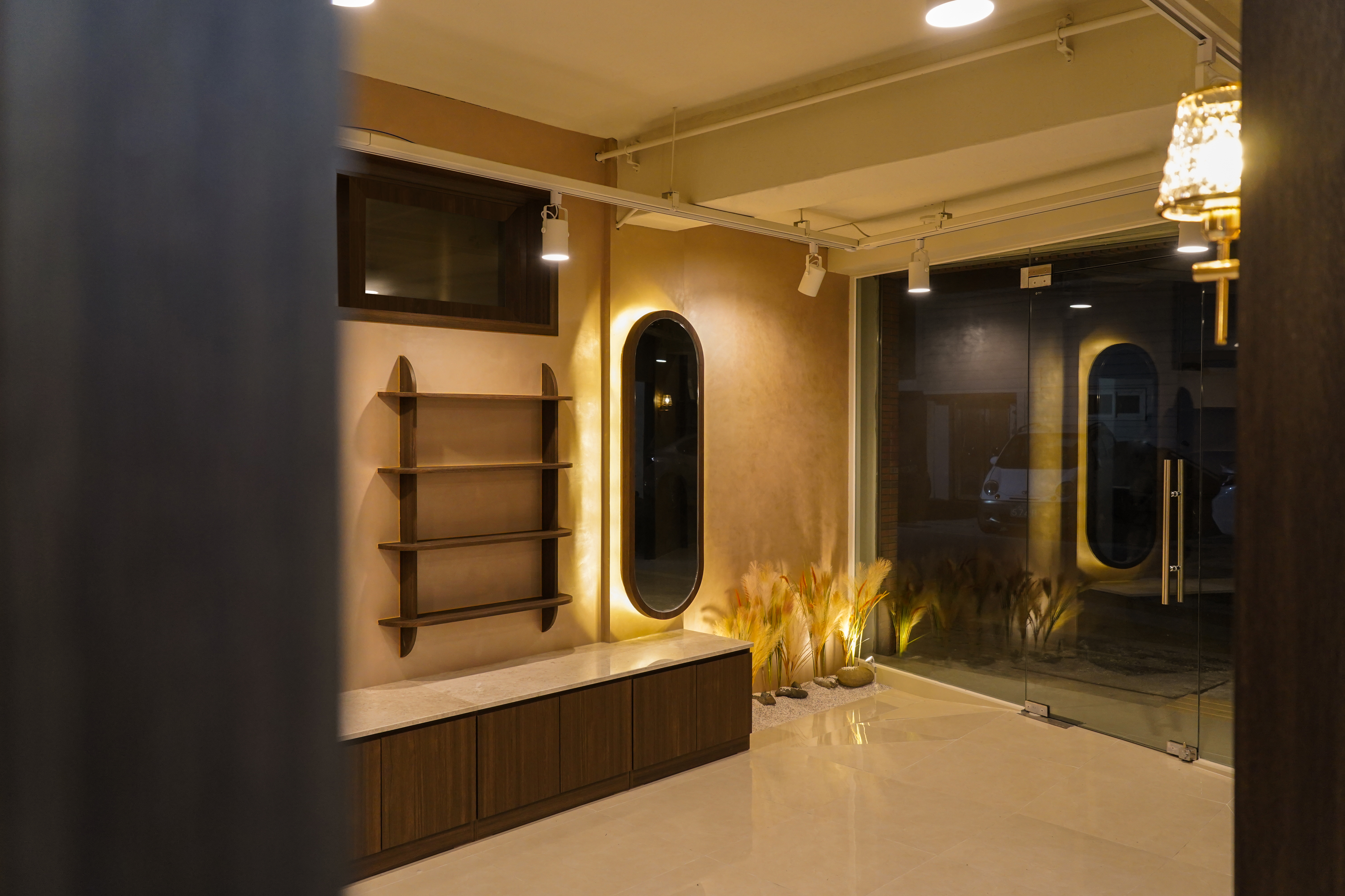 27 坪美容室设计，明亮温馨的韩国移民理发店-6