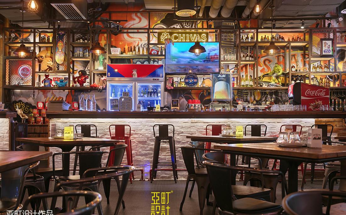 长沙美式餐吧设计 | 通透玻璃窗格，投影映射品牌形象-6